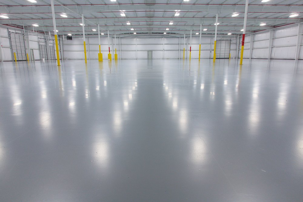 Industrial Floor Paints Explained: Polyurethane, Epoxy, and Alkyd Options
