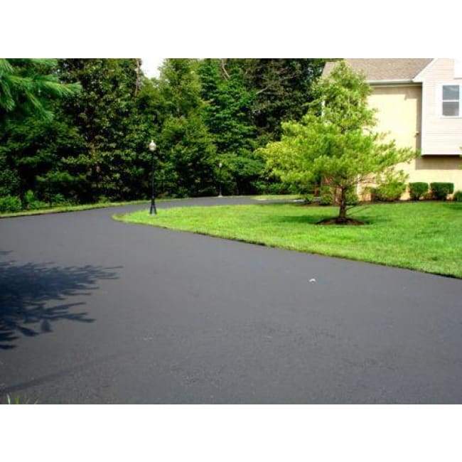 Paintmaster Tarmac Paint & Sealer Acrylic - Heavy Duty - Black and Red - Multiple Sizes - PremiumPaints